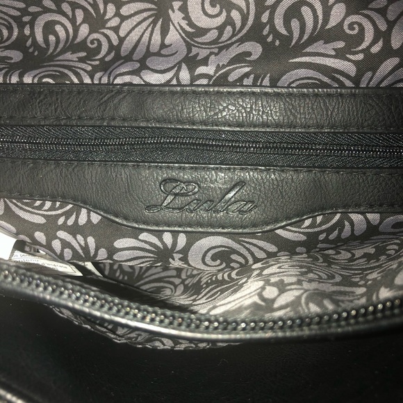 Black & Silver Pleather Vegan Bow Purse Bag - Picture 6 of 7